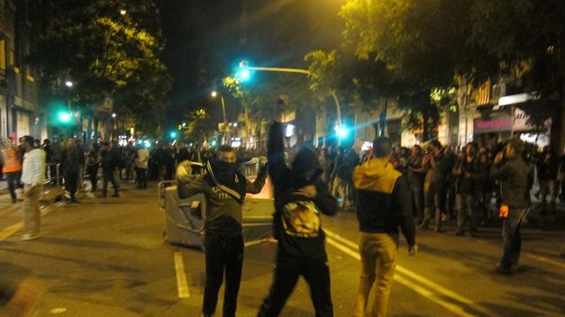 Fiscalia-detenidos-Can-Vies-manifestarse_TINIMA20140530_0659_5[1]